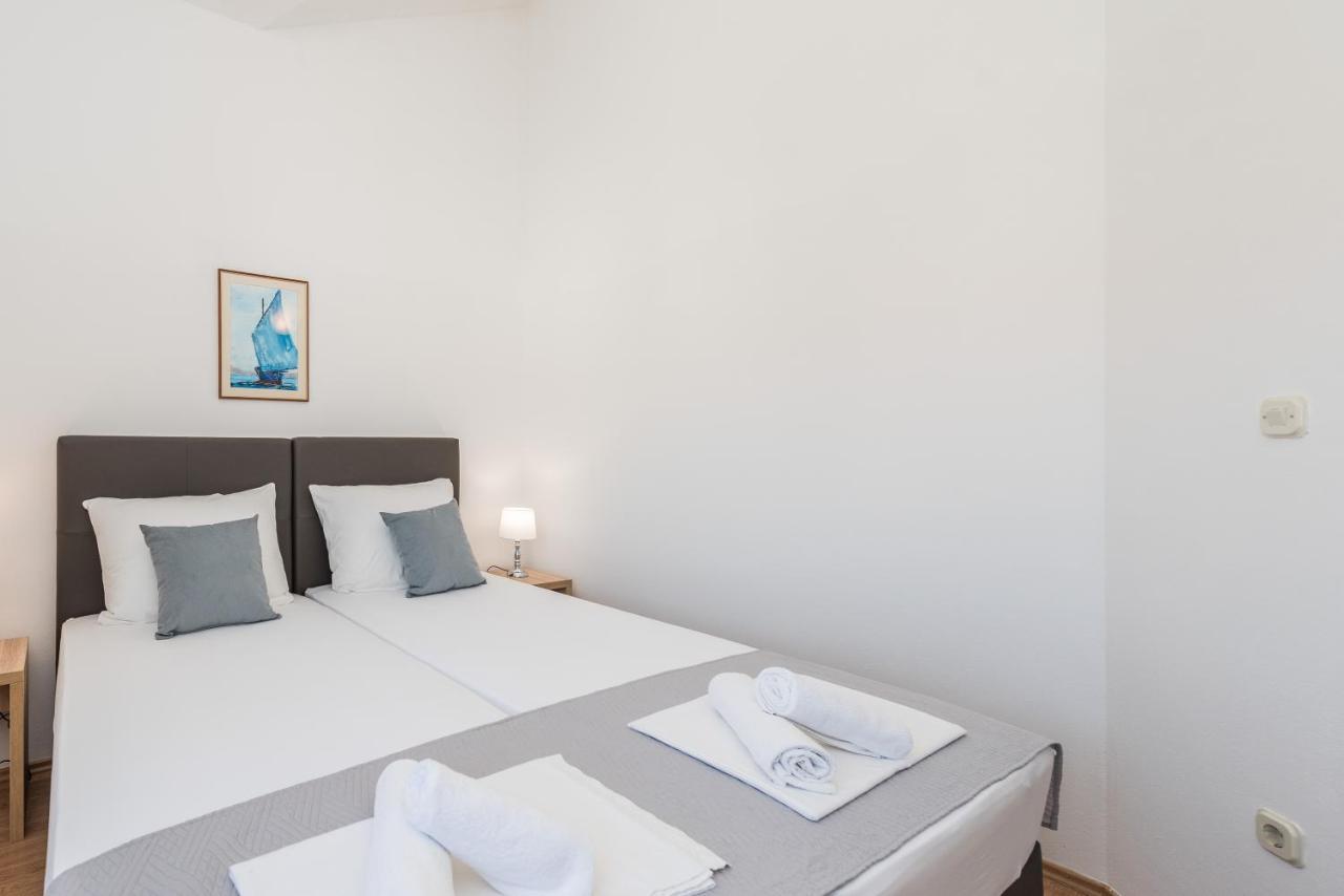 טרוגיר Villa Mihaela מראה חיצוני תמונה